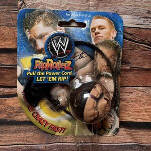 WWE RipRollerz Batista "The Animal" Action Figure Pull Cord Spinning Ball Toy NI